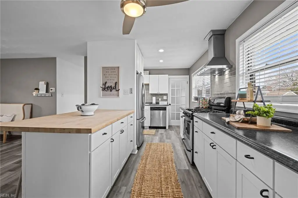 2904 Dominion Avenue, Norfolk, VA 23518 - Image #1