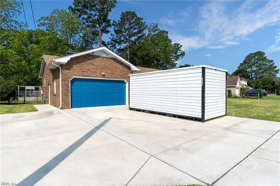 929 Whitehurst Landing Road, Virginia Beach, VA 23464 - Image #3