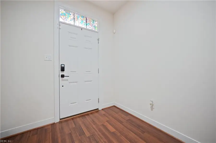 4907 Settlers Market Boulevard, Williamsburg, VA 23188 - Image #3