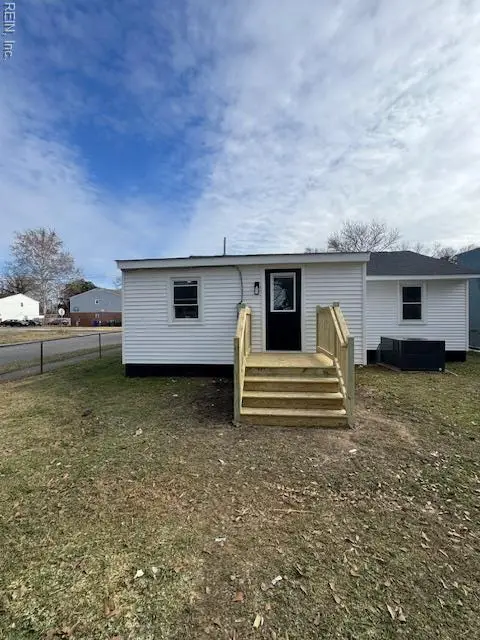 2335 Courtney Avenue #Ave, Norfolk, VA 23504