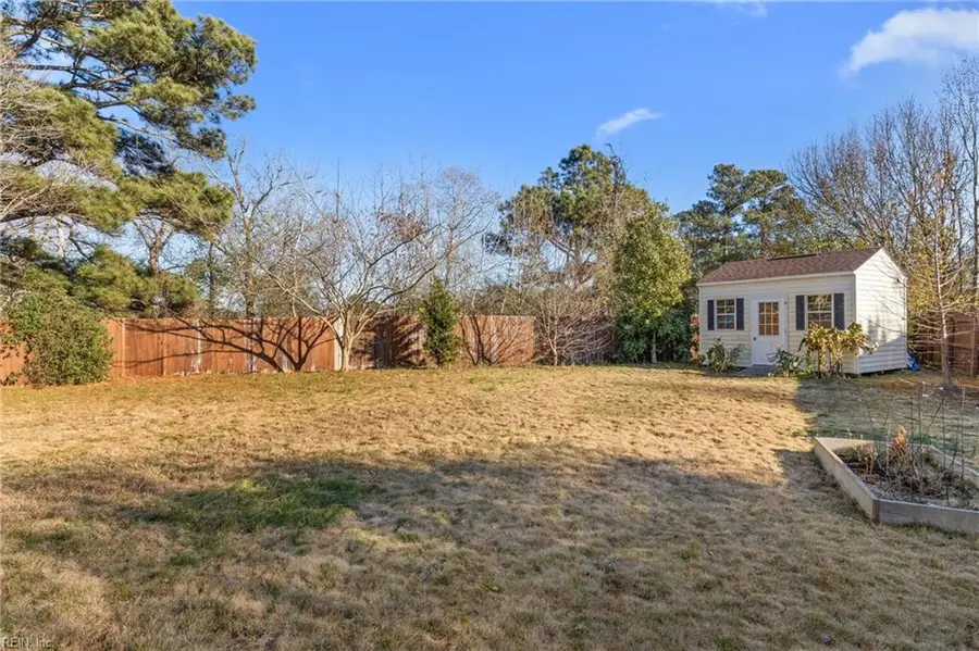 815 Avatar Drive, Virginia Beach, VA 23454 - Image #2