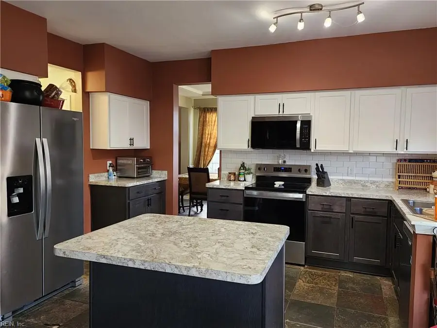 1104 Cutspring Road, Chesapeake, VA 23322 - Image #3