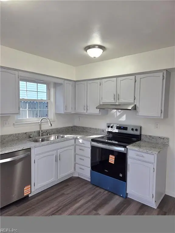 1504 Heathrow Drive, Virginia Beach, VA 23464 - Image #3