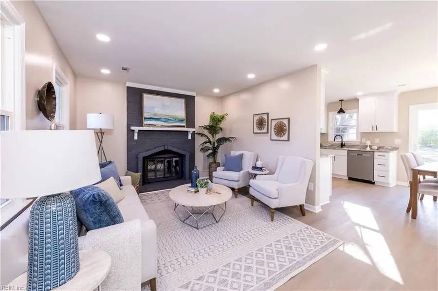 102 Phoenix Circle, Williamsburg, VA 23188 - Image #2