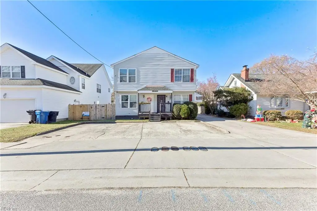 315 Roselynn Lane, Virginia Beach, VA 23454 - Image #1