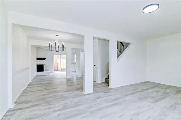 5321 Leicester Court, Virginia Beach, VA 23462