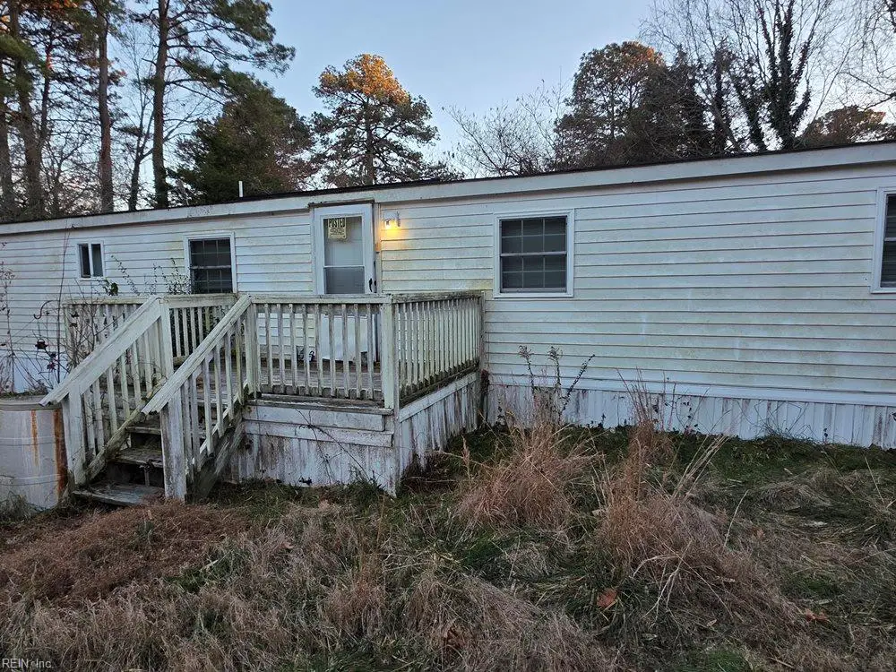 3594 George Wash Memorial Highway, Hayes, VA 23072 - Image #1