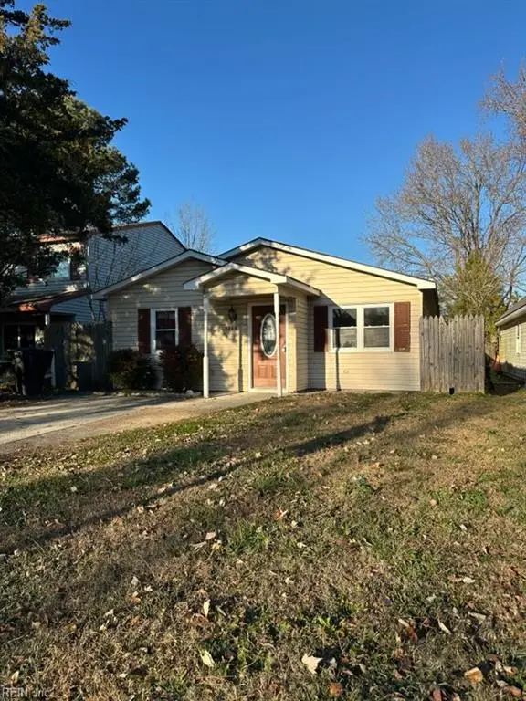 3866 Augustine Circle, Portsmouth, VA 23703 - #1