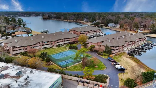 700 Oriole Drive #513, Virginia Beach, VA 23451