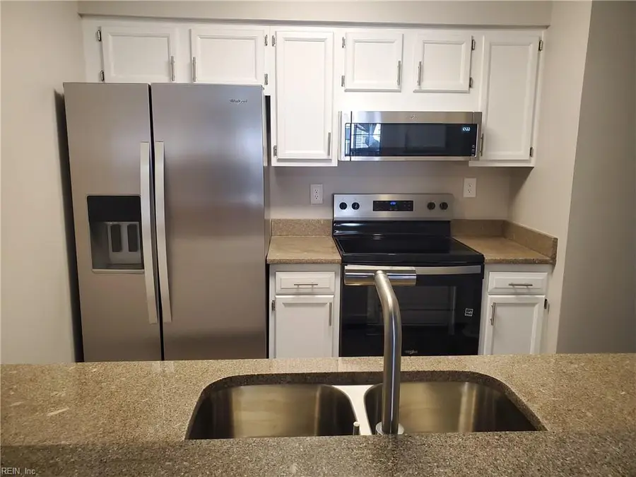 806 Rue Marseille, Chesapeake, VA 23320 - #3