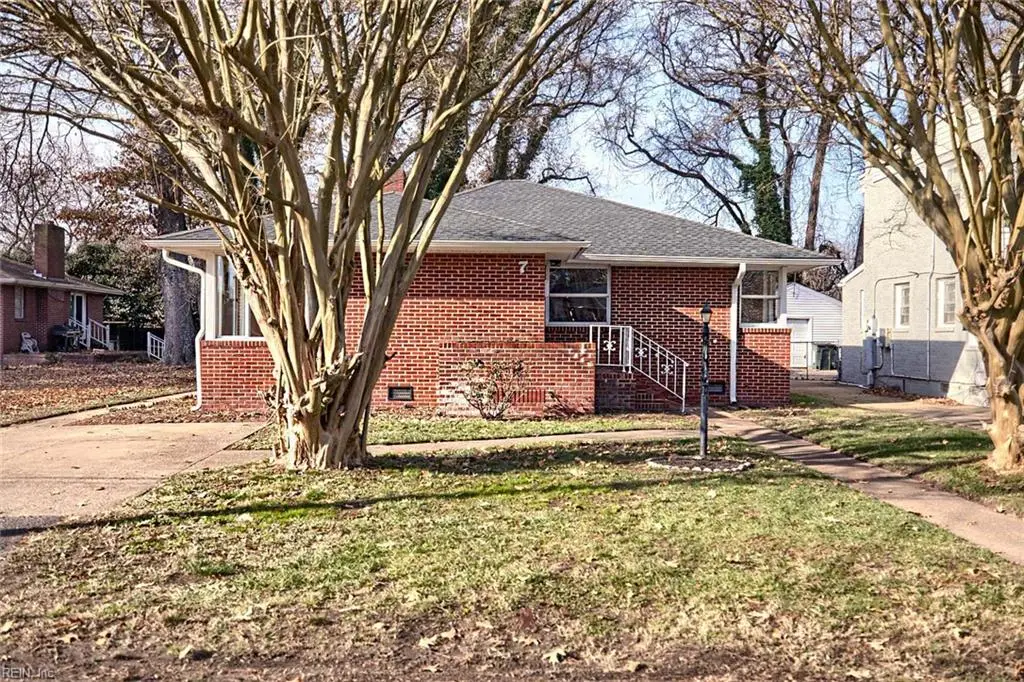 7 Suburban Parkway, Hampton, VA 23661 - Image #1
