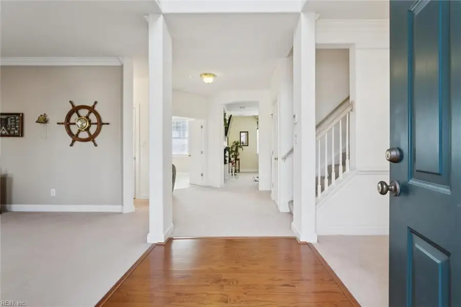 704 Southwood Drive, Chesapeake, VA 23322 - Image #2