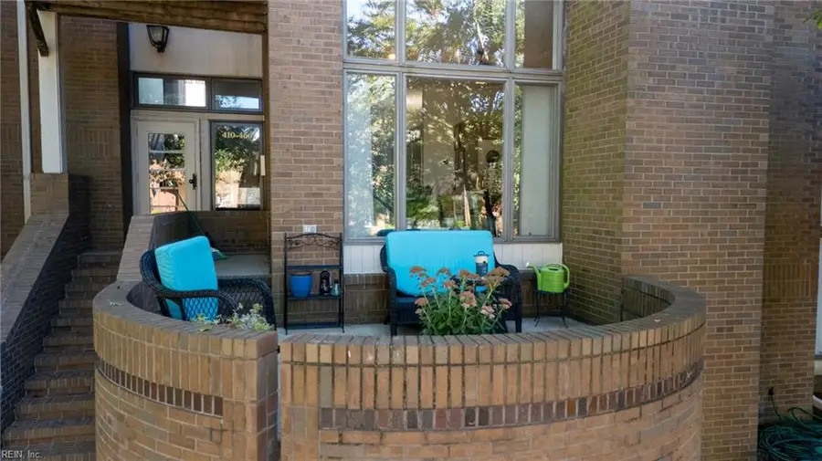 696 Mowbray Arch #420, Norfolk, VA 23507 - Image #3