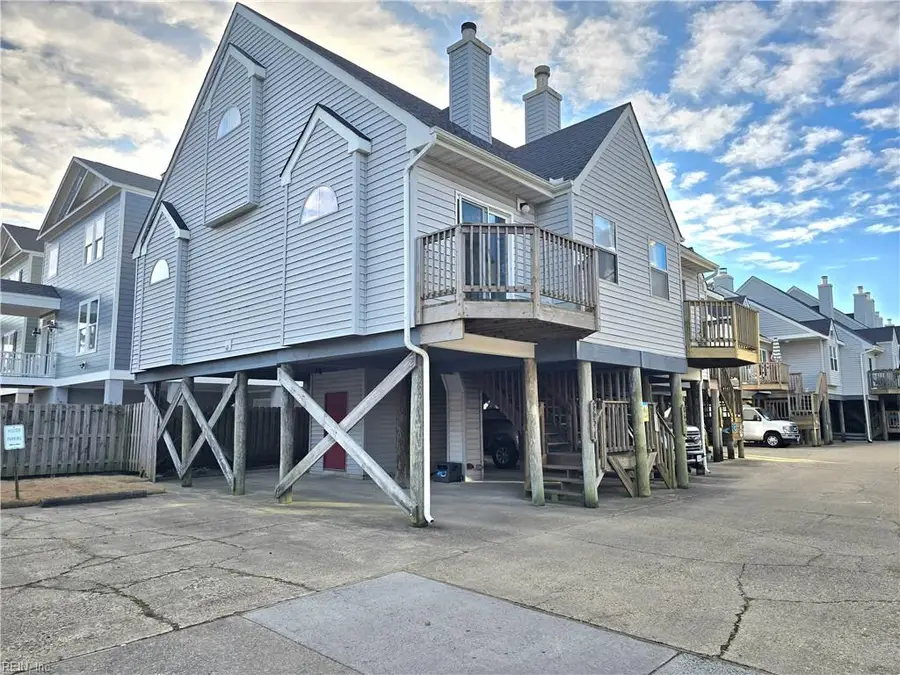 863 Little Bay Avenue #1, Norfolk, VA 23503 - Image #2