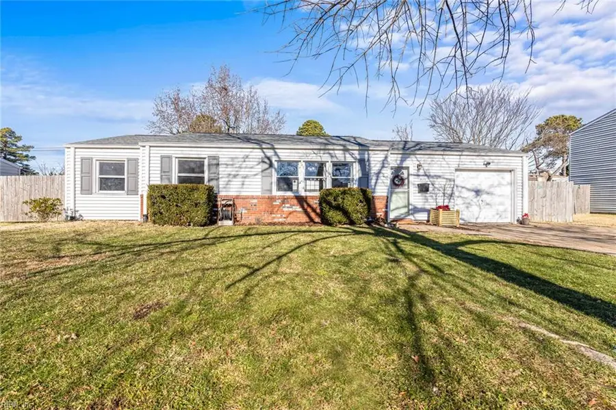 3028 Coach House Lane, Virginia Beach, VA 23452 - Image #2