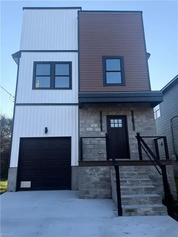 122 E Kelly Avenue, Hampton, VA 23663 - Image #2