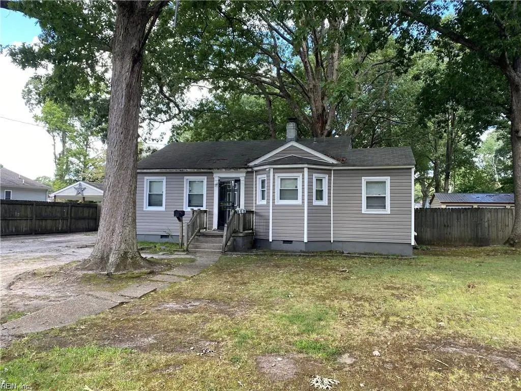 635 Highland Court, Newport News, VA 23605 - Image #1