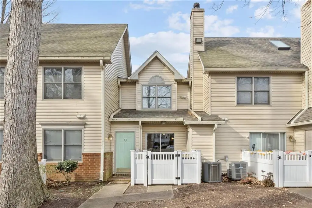 5 Salt Marsh Quay #5E, Hampton, VA 23666 - Image #1