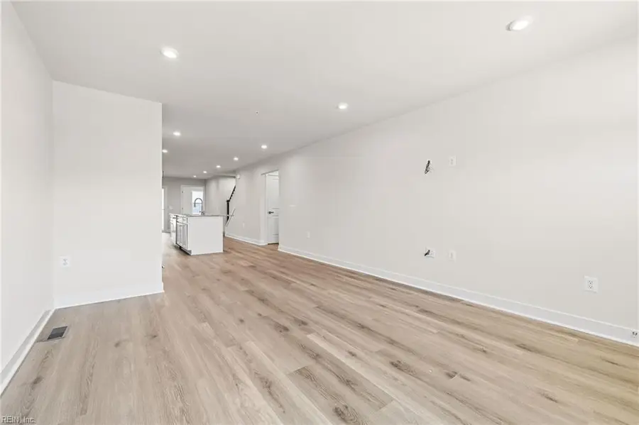 6133 Bold Stone #8B, Williamsburg, VA 23188 - Image #2