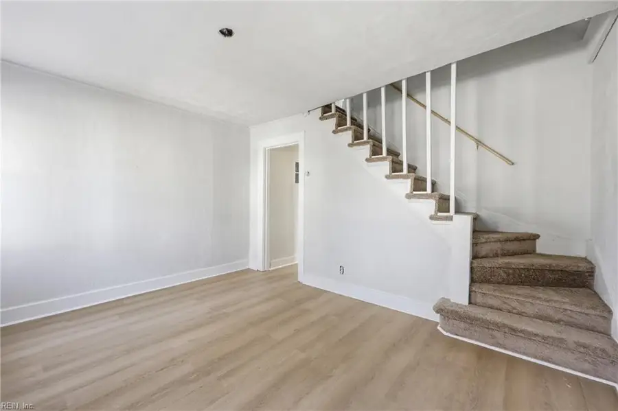 8 Cotton Place, Portsmouth, VA 23702 - Image #2