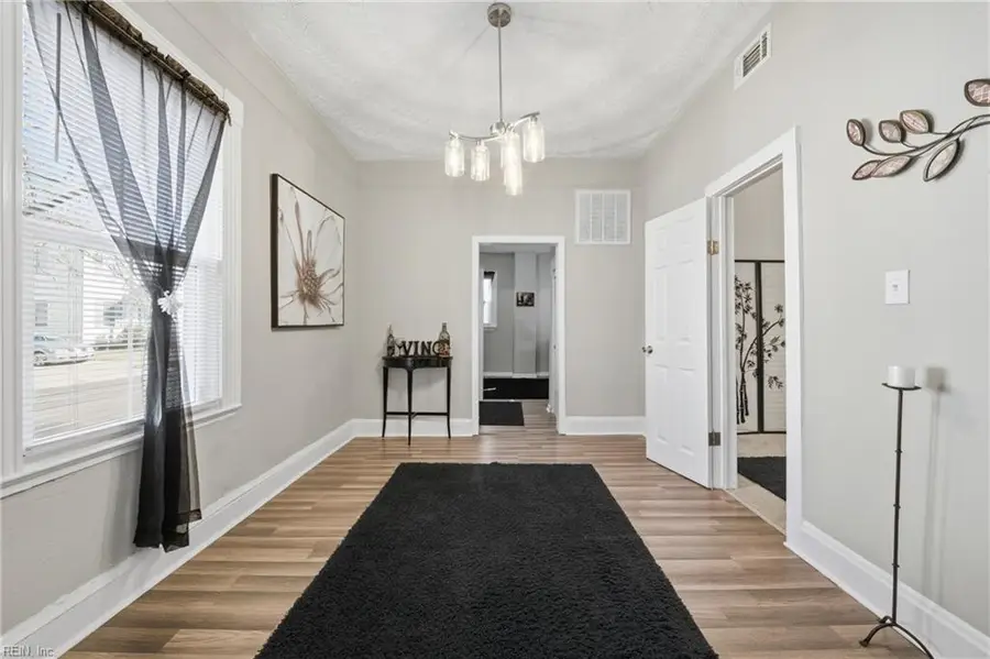 942 Reservoir Avenue, Norfolk, VA 23504 - Image #3