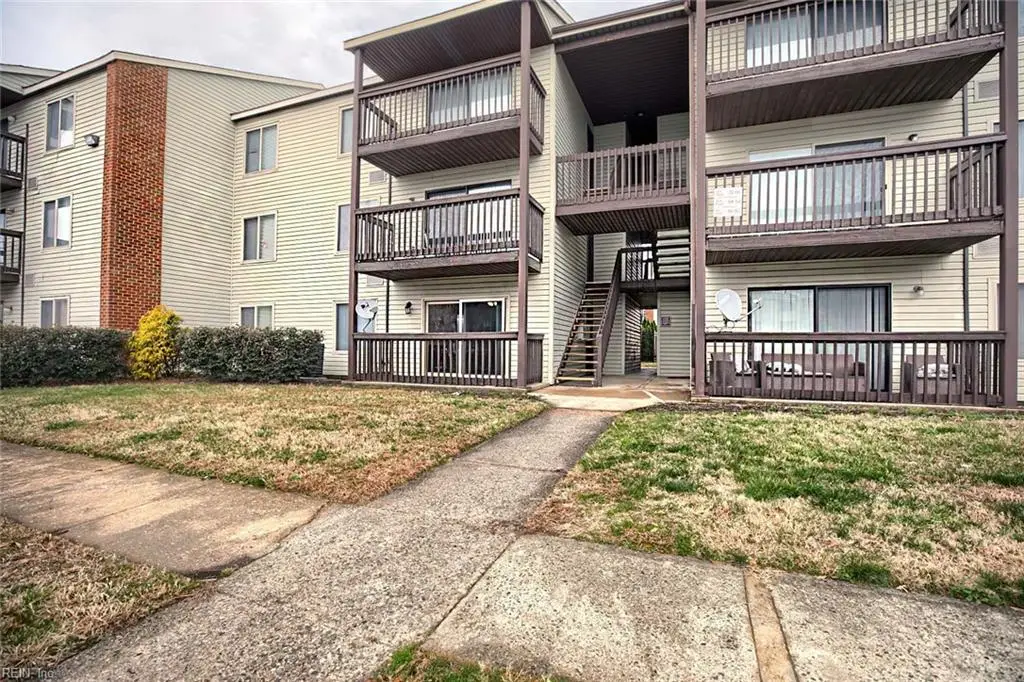 56 Wells Court, Hampton, VA 23666 - Image #1