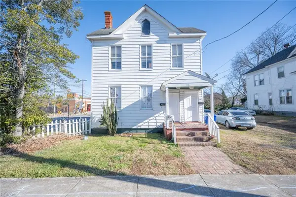 132 Chestnut Street, Suffolk, VA 23434