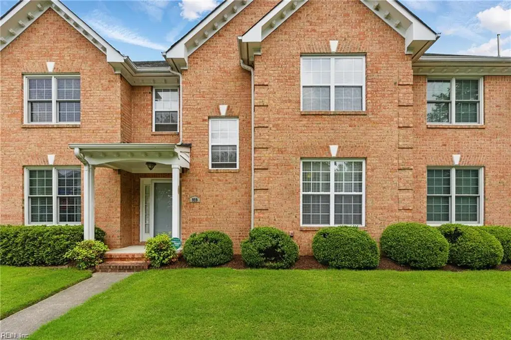 929 Stanhope Gardens, Chesapeake, VA 23320 - #1