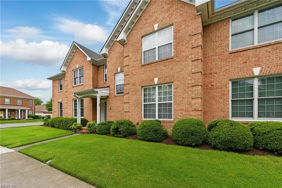 929 Stanhope Gardens, Chesapeake, VA 23320 - #3