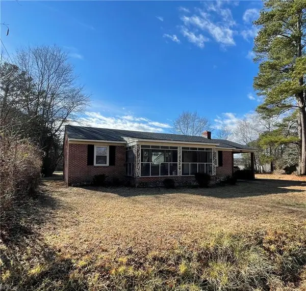 25454 Woodland Park Circle, Courtland, VA 23837