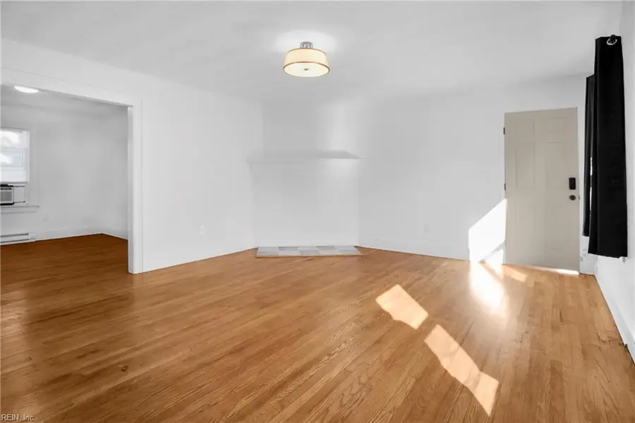 3020 Davis Street, Norfolk, VA 23509 - Image #3