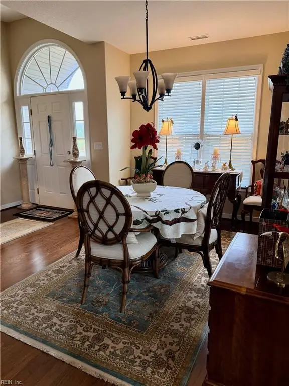 551 Dunning Lane, Chesapeake, VA 23322 - Image #2