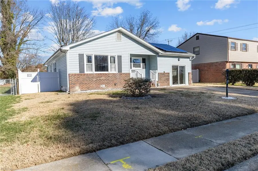 4 Rendon Drive, Hampton, VA 23666 - Image #2