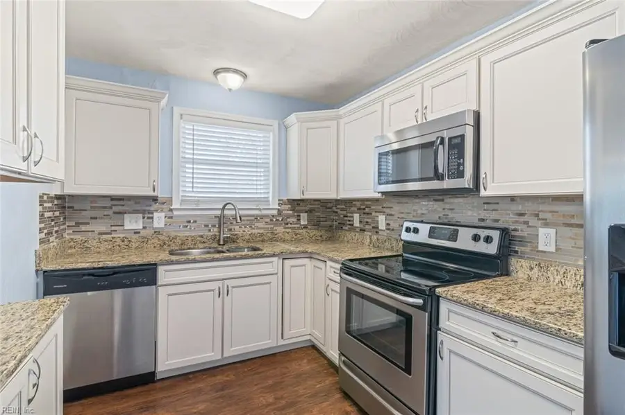 3532 Pamlico Circle, Norfolk, VA 23513 - Image #3