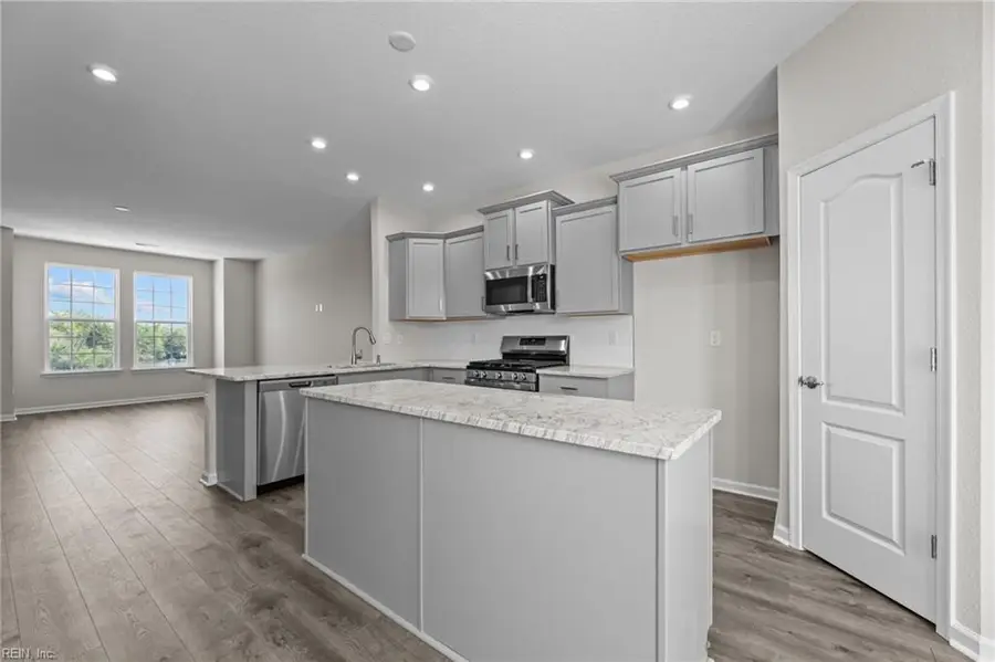 146 Freeman Drive, Hampton, VA 23666 - Image #3