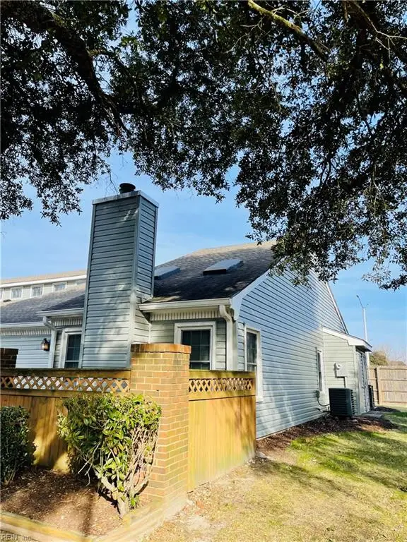 5208 Lake Victoria Arch, Virginia Beach, VA 23464 - Image #2