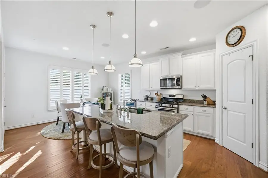 2281 Brownshire Trail, Virginia Beach, VA 23456 - Image #2