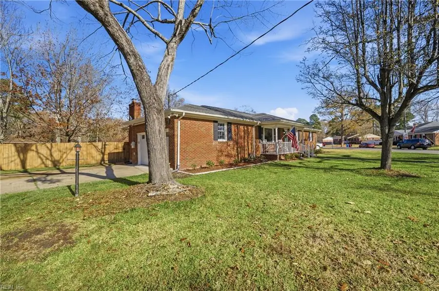 429 Briarfield Drive, Chesapeake, VA 23322 - Image #3