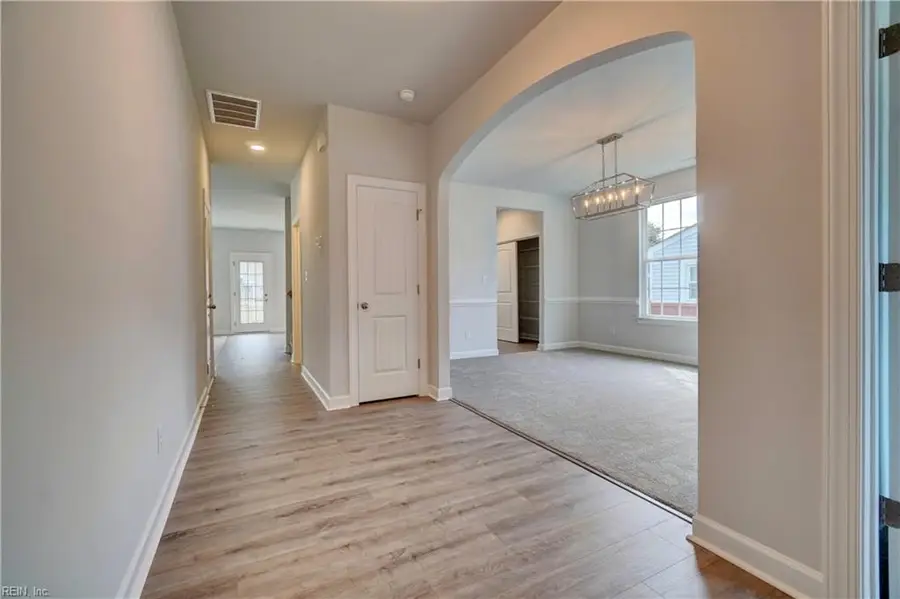 5820 Andrea Drive, Norfolk, VA 23518 - Image #2