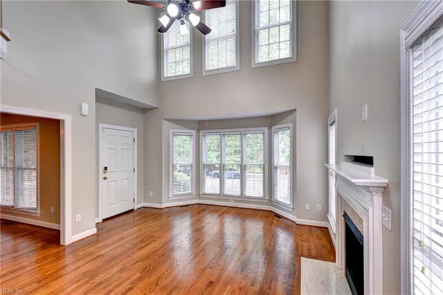 296 Walt Whitman Avenue, Newport News, VA 23606 - Image #2