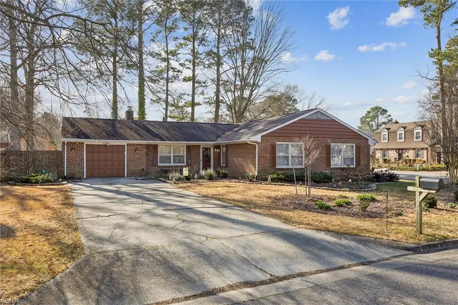 700 Pelham Drive, Newport News, VA 23608 - Image #3