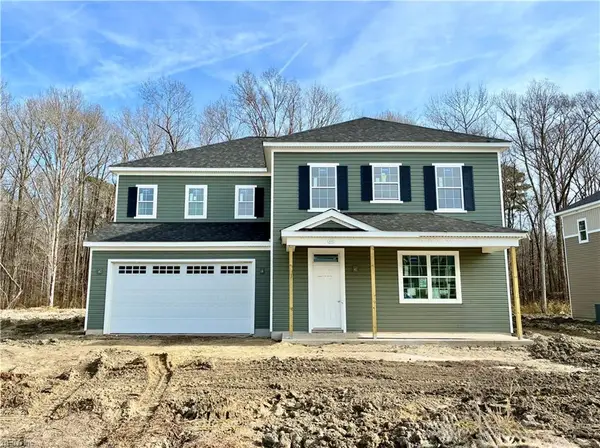 633 Crestfield Drive, Chesapeake, VA 23320