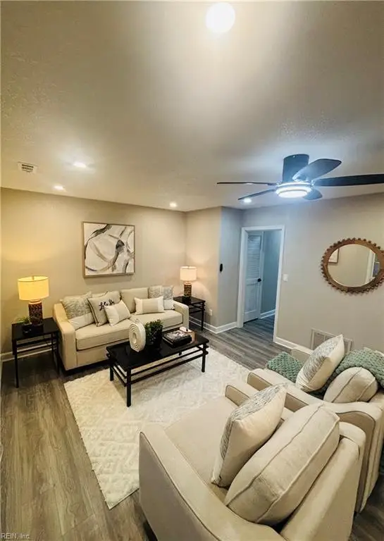 924 Wickford Drive, Chesapeake, VA 23320 - Image #1