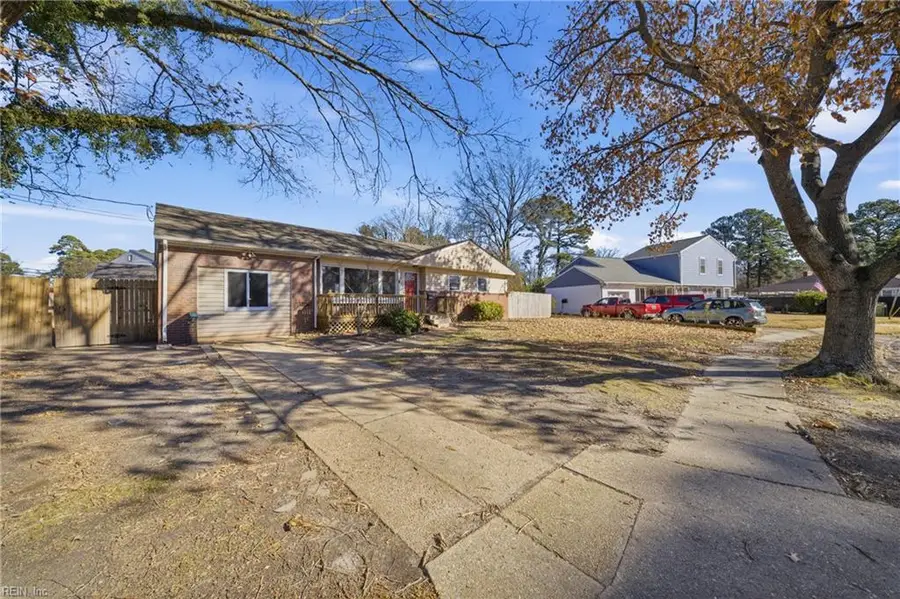 7044 Gardner Drive, Norfolk, VA 23518 - Image #2