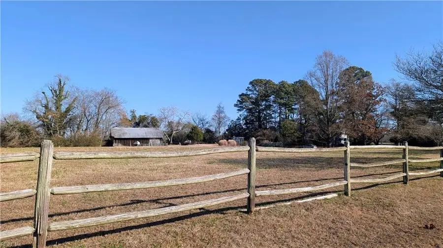 1804 Cherry Grove Road N, Suffolk, VA 23432 - Image #2