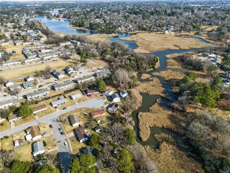 2957 Candlewood Circle, Chesapeake, VA 23324 - Image #2