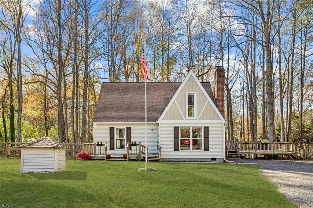 6630 Valley Drive, Gloucester, VA 23061 - Image #1