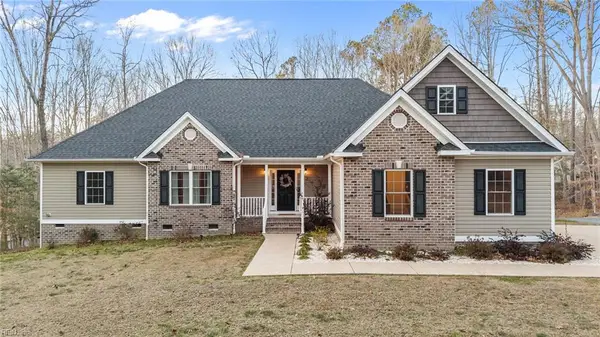 758 Mariners Woods Drive, Hartfield, VA 23071