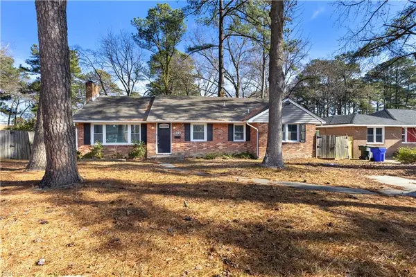 836 Townsend Pl, Norfolk, VA 23502