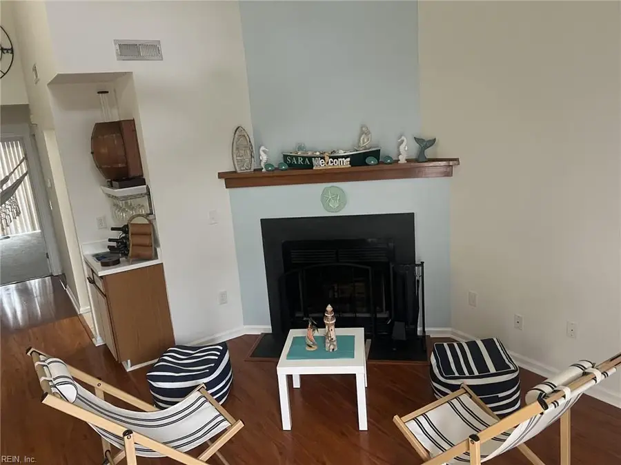 835 Little Bay Avenue #E, Norfolk, VA 23503 - #3